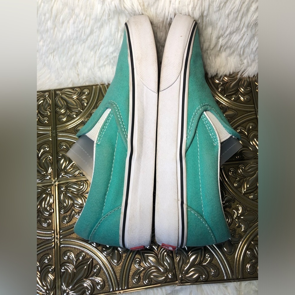 Women’s Teal Slip-On Sneakers size 6.5 Men’s 5 - Picture 15 of 16